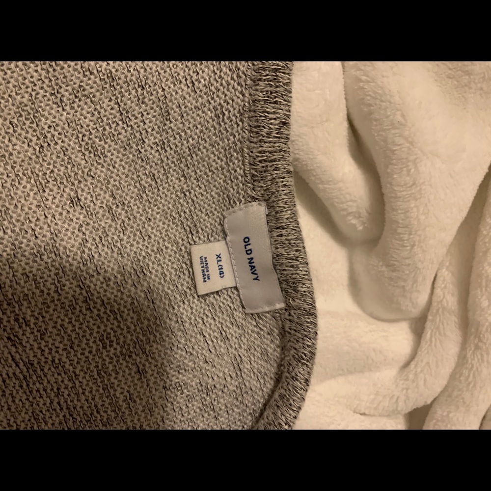 Cardigan - Picture 2 of 3